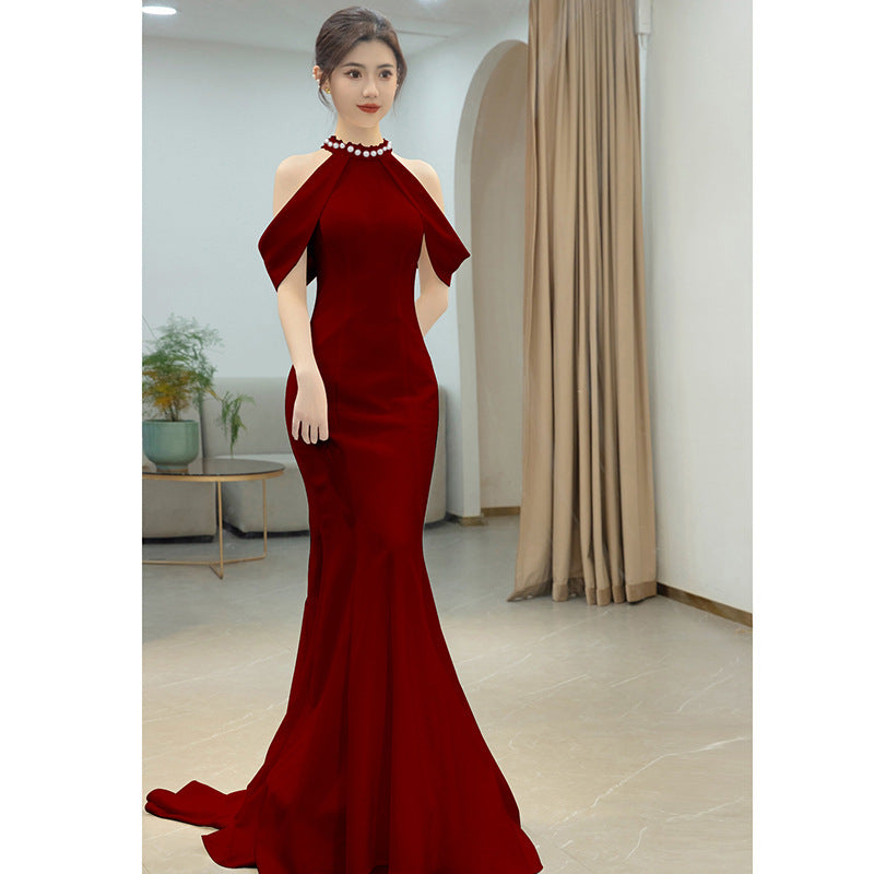 Bride Wine Red Luxury Neck Hanging Wedding Dress – Elegance Redefined