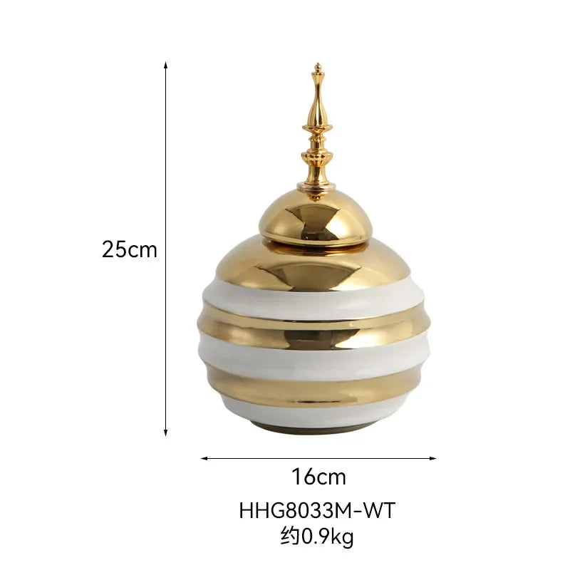 Gold Ceramic Ginger Jar – A Touch of Vintage Elegance