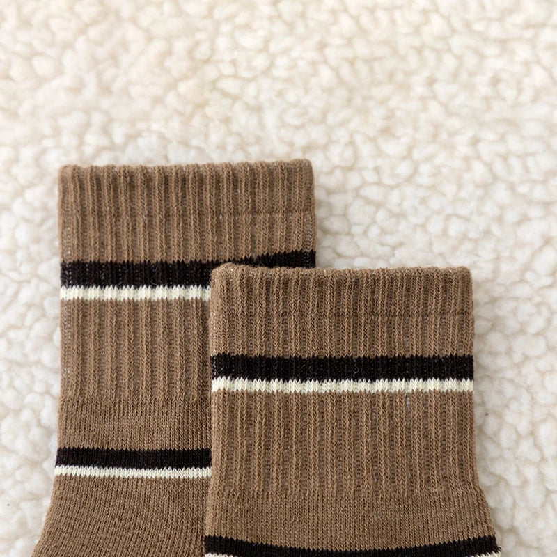 𧦠5-Pack Boysβ Alphabet Striped Mid-Calf Socks