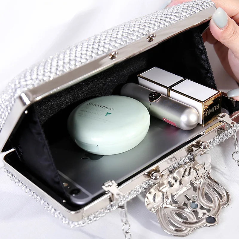 Rhinestone Evening Bag β Glamour for Every Occasion β¨