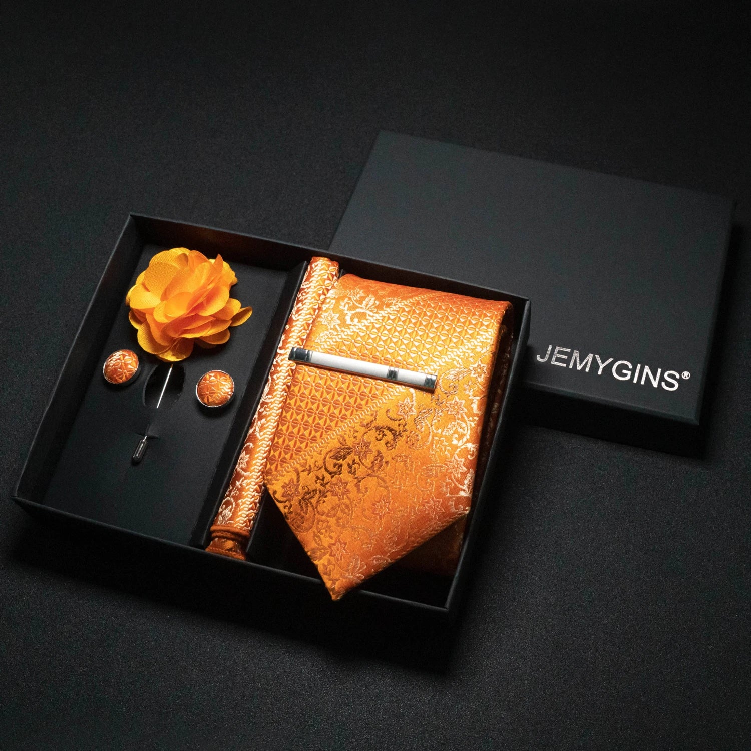 Wine Red Paisley Silk Tie Set – A Touch of Elegance for Every Occasion