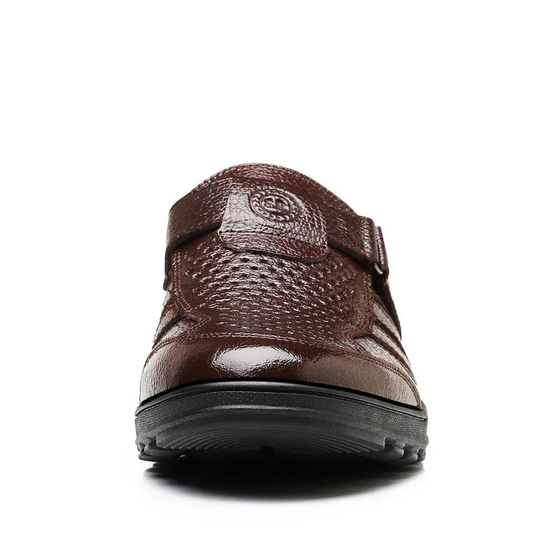 Menβs Genuine Leather Sandals β Breathable, Comfortable, and Made for Summer