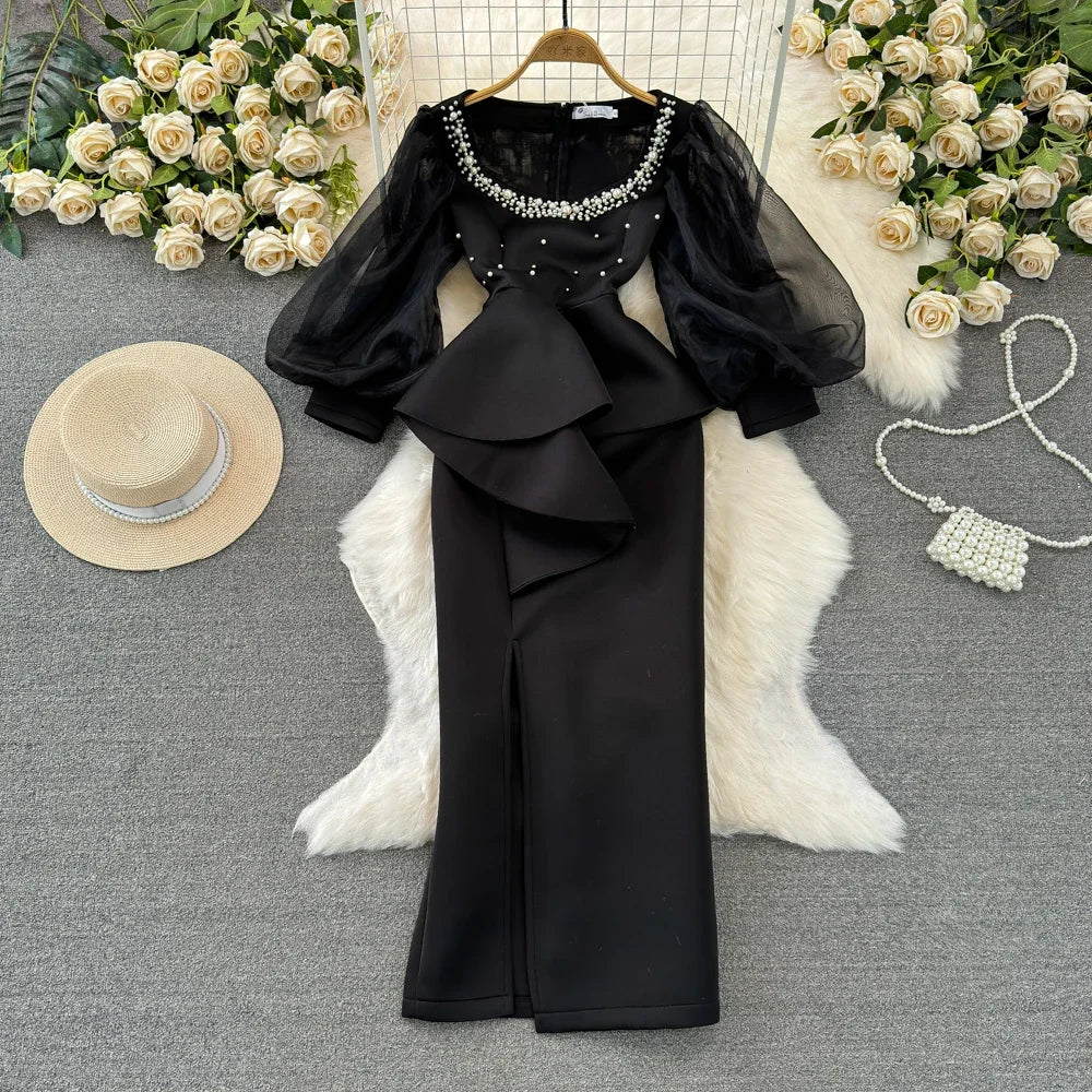 Introducing Our Chic Vintage Evening Party Dress