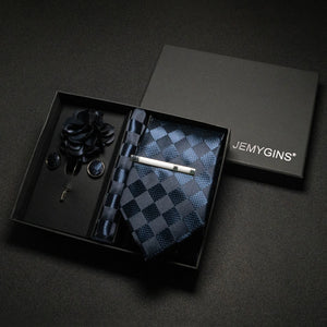 Wine Red Paisley Silk Tie Set – A Touch of Elegance for Every Occasion