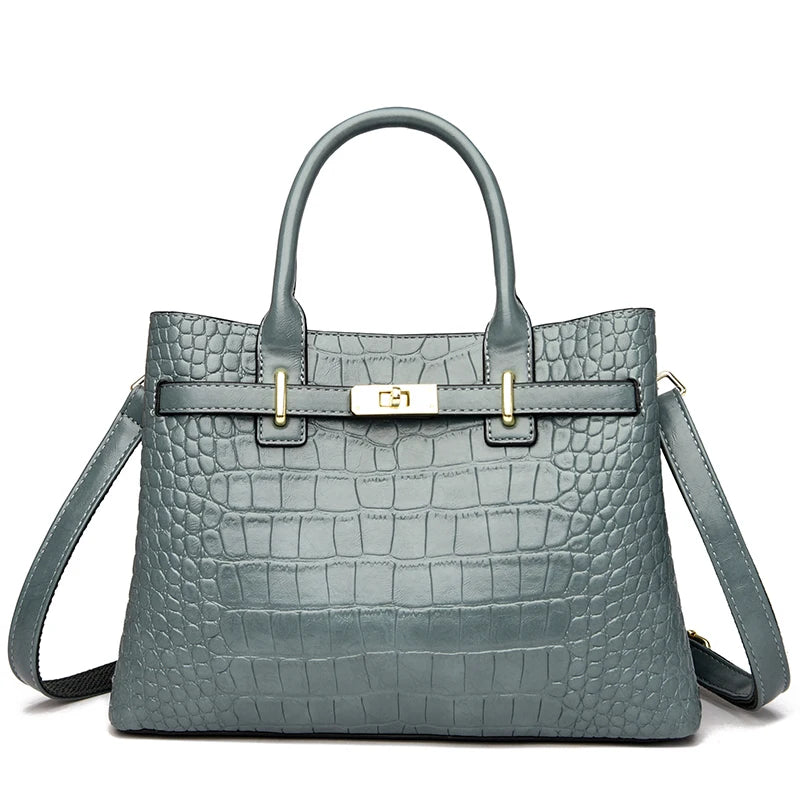 Layer Women's Single Shoulder Bag β Stylish, Spacious & Sophisticated!