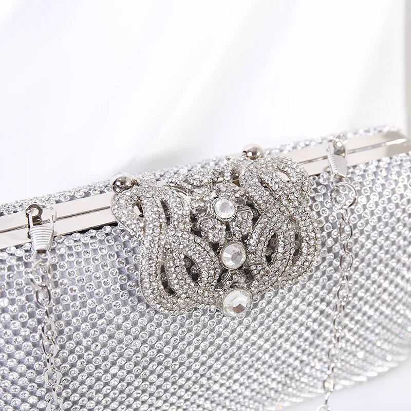 Rhinestone Evening Bag β Glamour for Every Occasion β¨