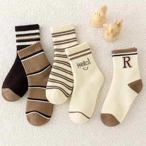 🧦 5-Pack Boys’ Alphabet Striped Mid-Calf Socks