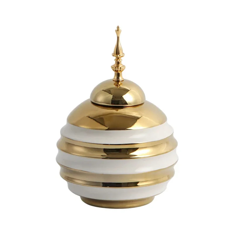 Gold Ceramic Ginger Jar – A Touch of Vintage Elegance