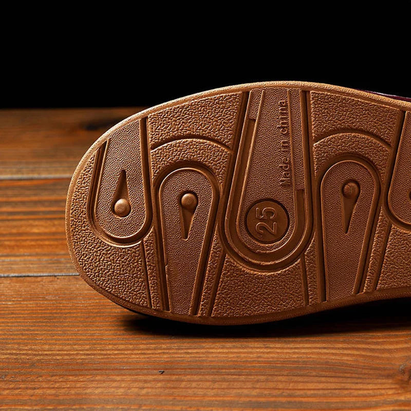 Affordable PU Leather Slippers β Cozy & Waterproof Indoor Comfort