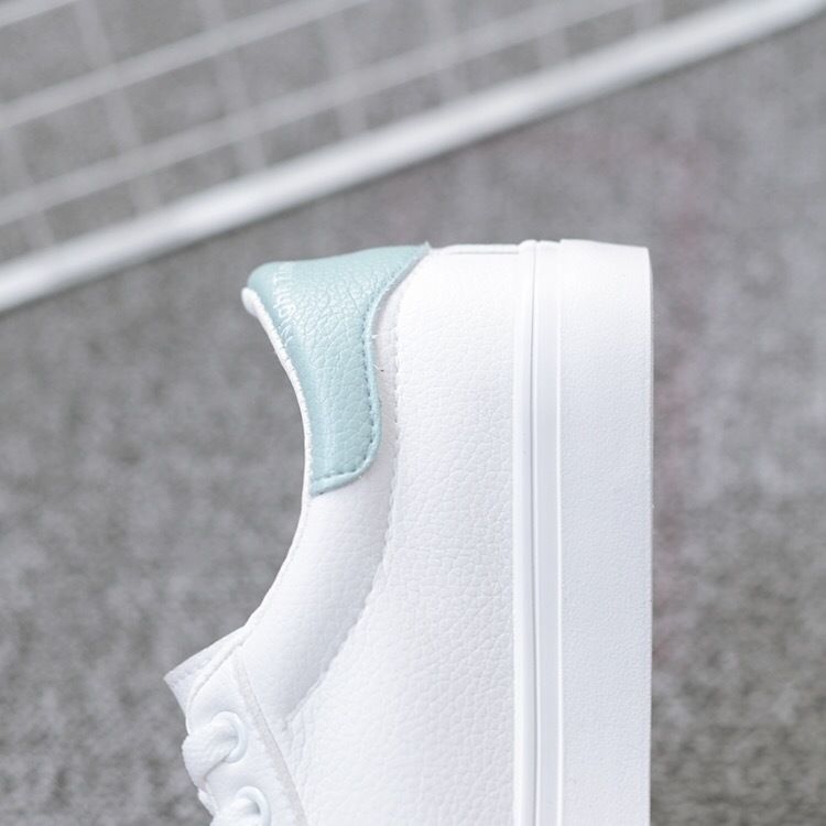 Spring New Casual Flat White Shoes for Women