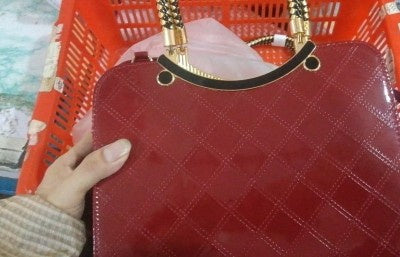 Elegant Designer Shoulder Bag – The Perfect Blend of Style & Function