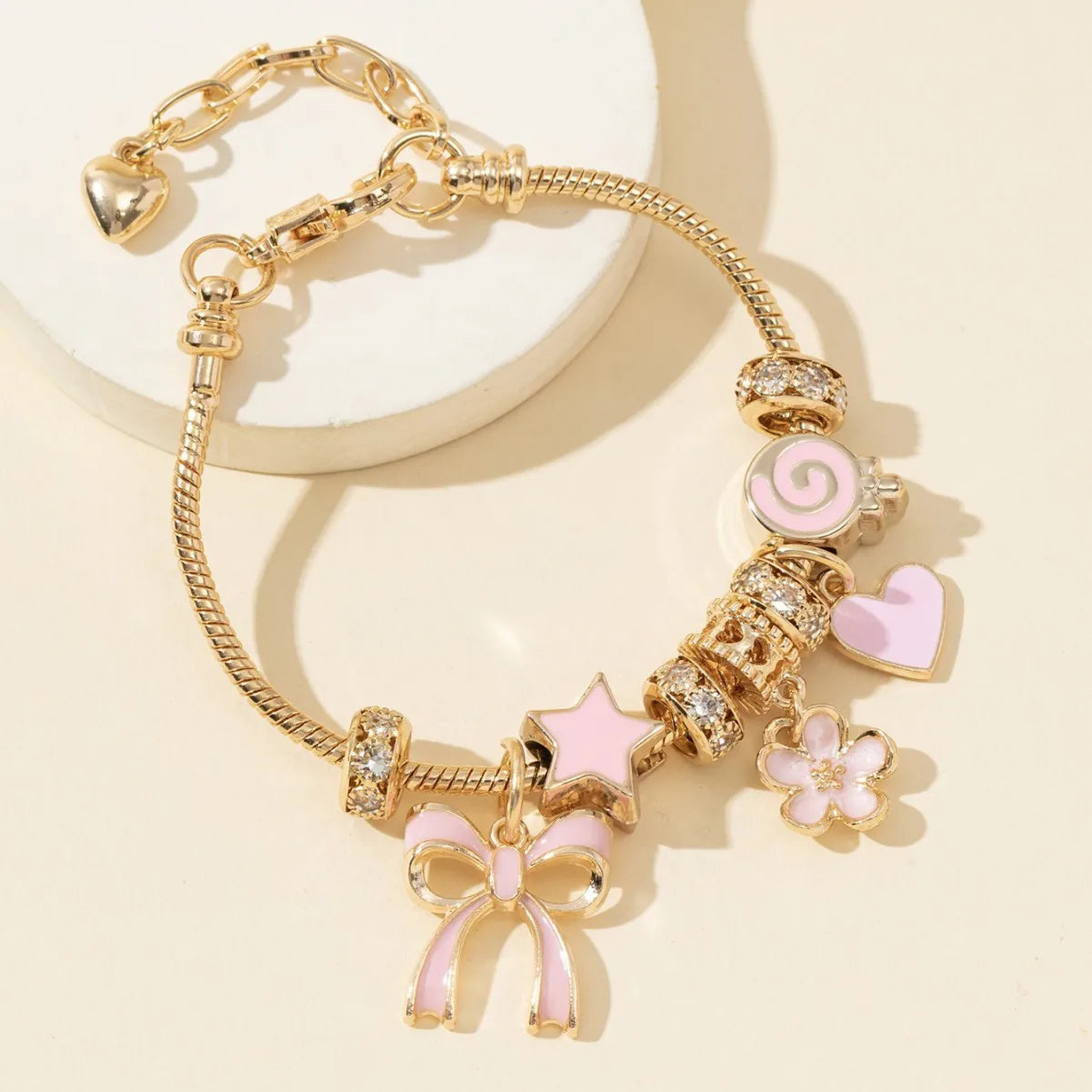 💖 Elegant Gold Butterfly & Heart Beads Bracelet – Adjustable & Sparkling