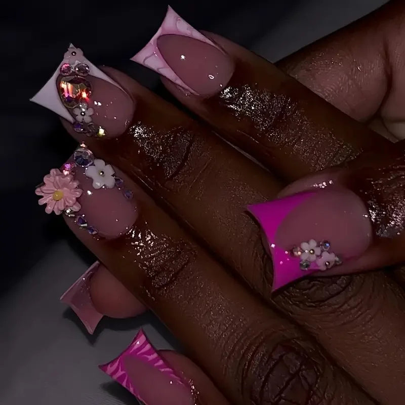 💎 24pcs Duckbill French Press-On Nails – Glitter, Rhinestones & Floral Charm