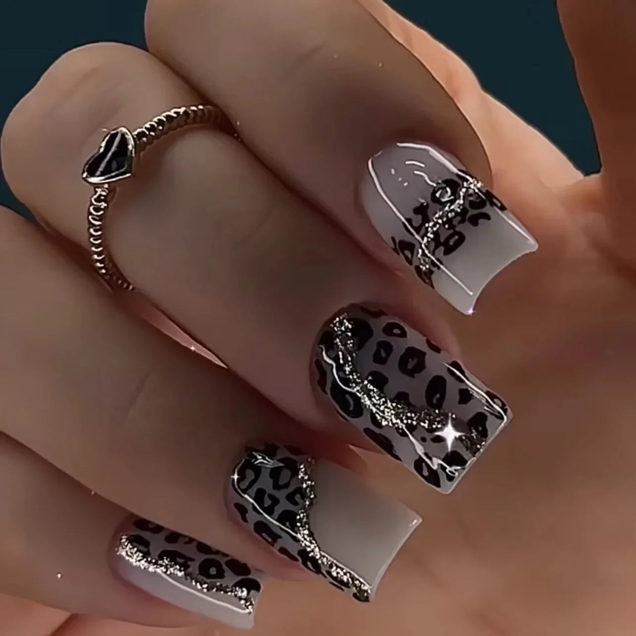 🖤 24pcs Short Almond Press-On Nails – Black Bowknot & White Pearl French Tips