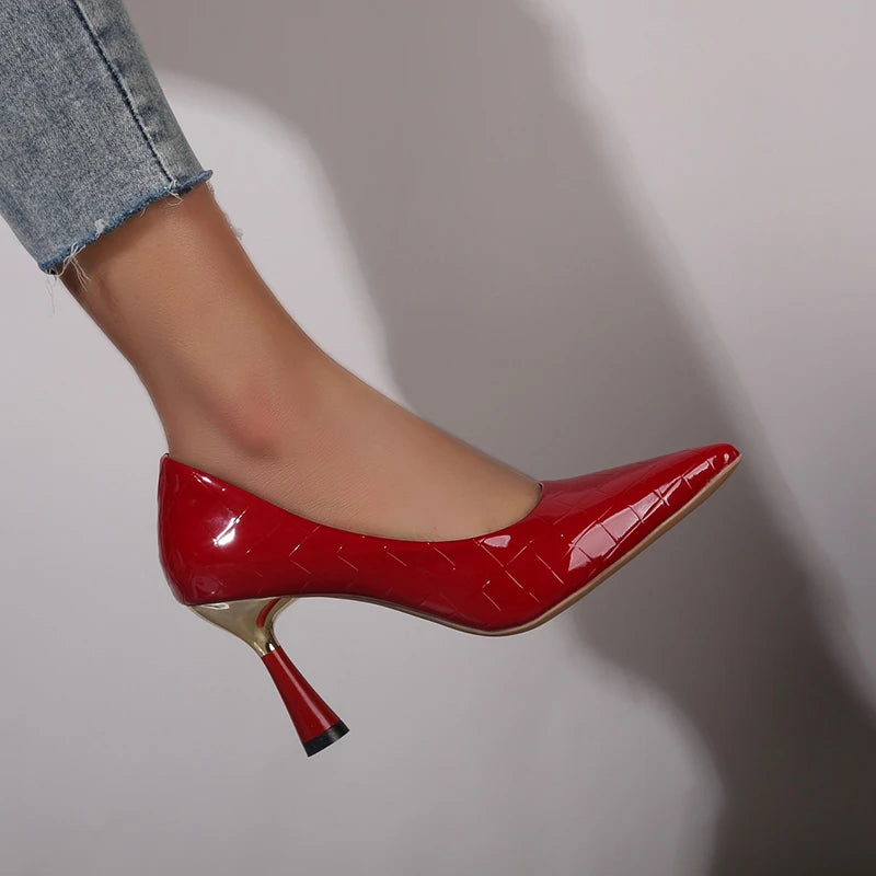 🍁 Plaid Classic Casual High Heels – Timeless Style, Cozy Confidence