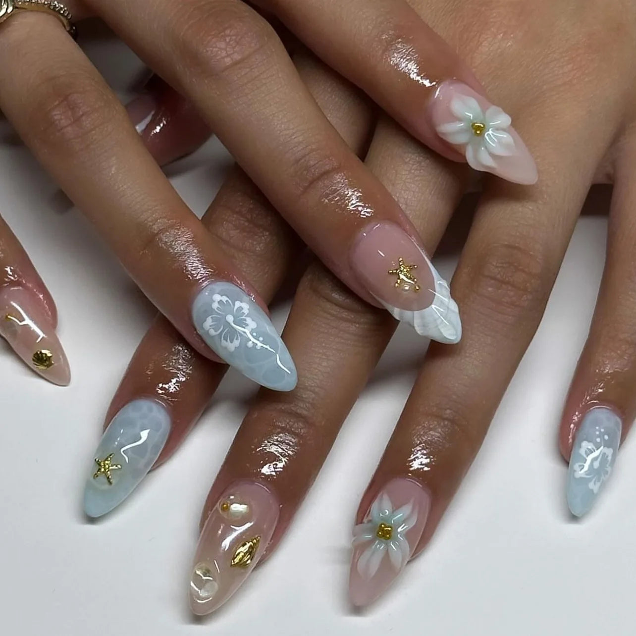 🌞 24PCS Summer Colorful Press-On Nails – Almond Shape with 3D Flowers & Beach Art