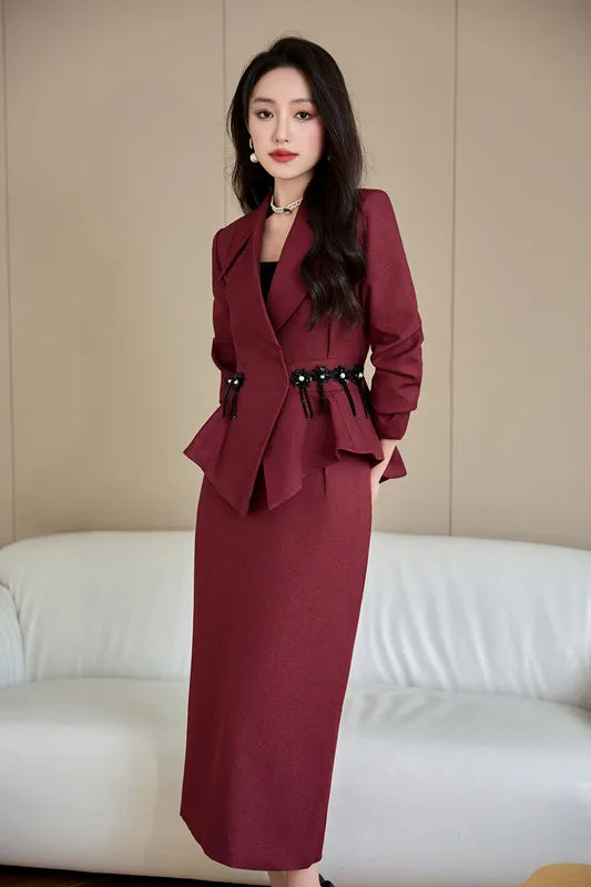 2024 Autumn Two-Piece Set ✨
Blazer Coat + High Waist Skirt | Elegant • Professional • Effortlessly Stylish