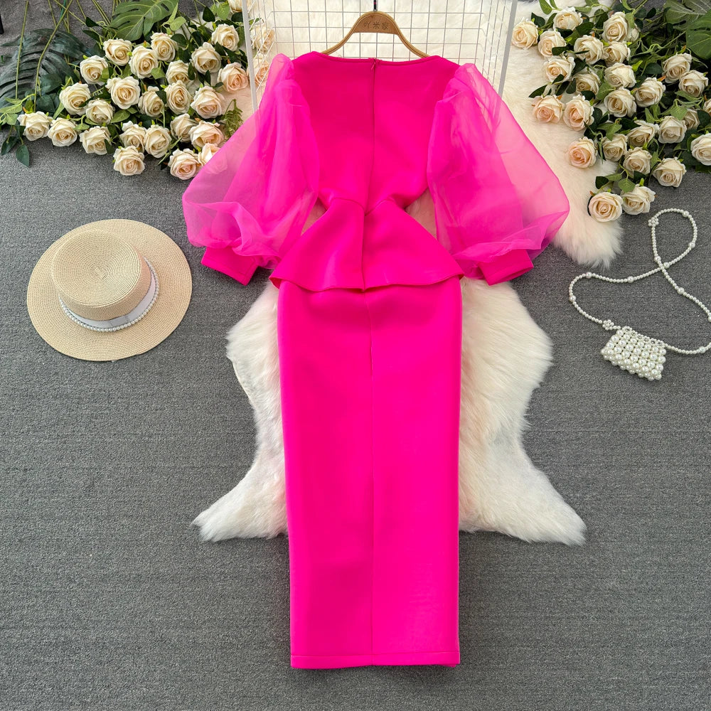 Introducing Our Chic Vintage Evening Party Dress