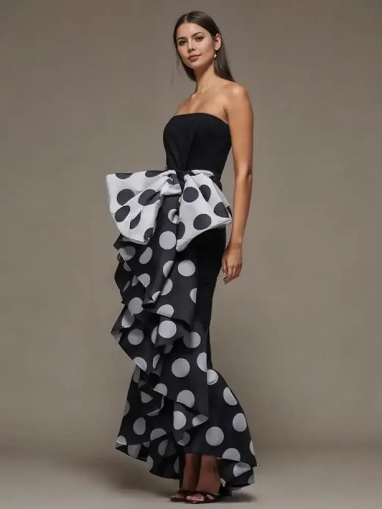 Bonboho Tight Polka Dot Sheath Dress – A Timeless Statement for Elegant Evenings