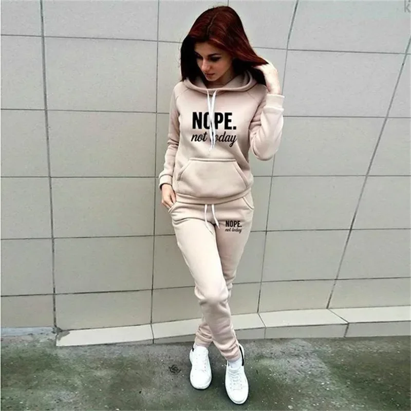 Women’s Sportswear Jogging Set