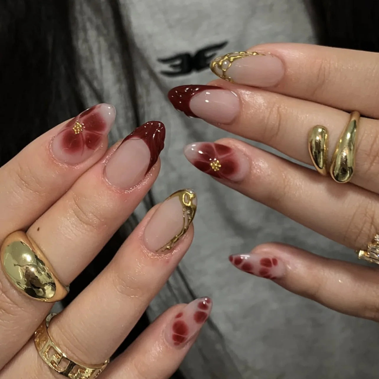 🌼 24pcs White Flower Press-On Nails – INS Yellow & Pink Blush Tones