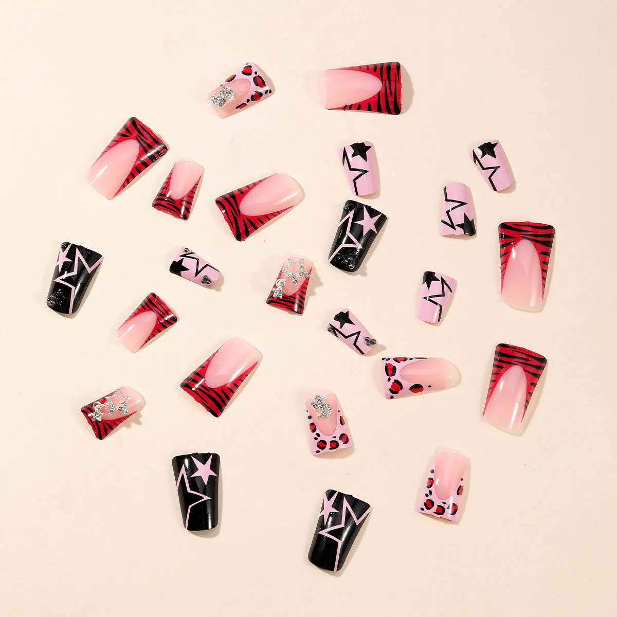 🐆 Duckbill Leopard French Press-On Nails – Y2K Glam with a Punk Edge
