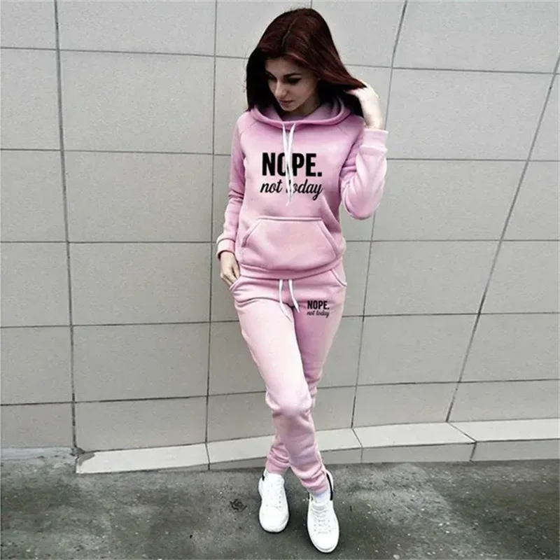 Women’s Sportswear Jogging Set