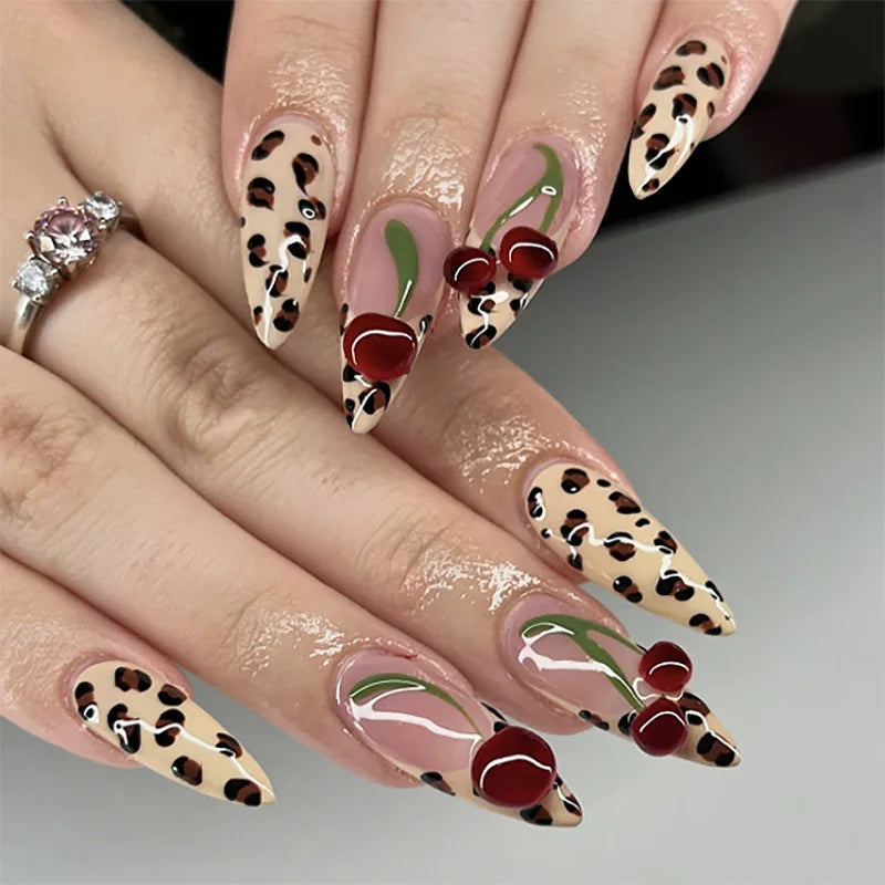 ⭐ 24pcs Simple French Almond Press-On Nails – Chic Stars & Easy Style