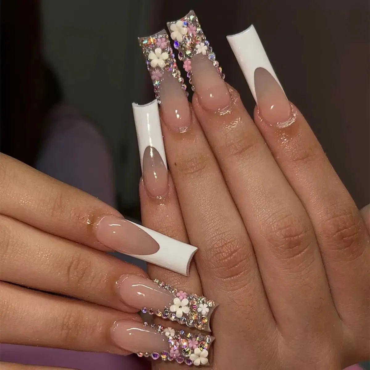 ✨ 24pcs Gold French Border Press-On Nails – Long Coffin Style with Rhinestones