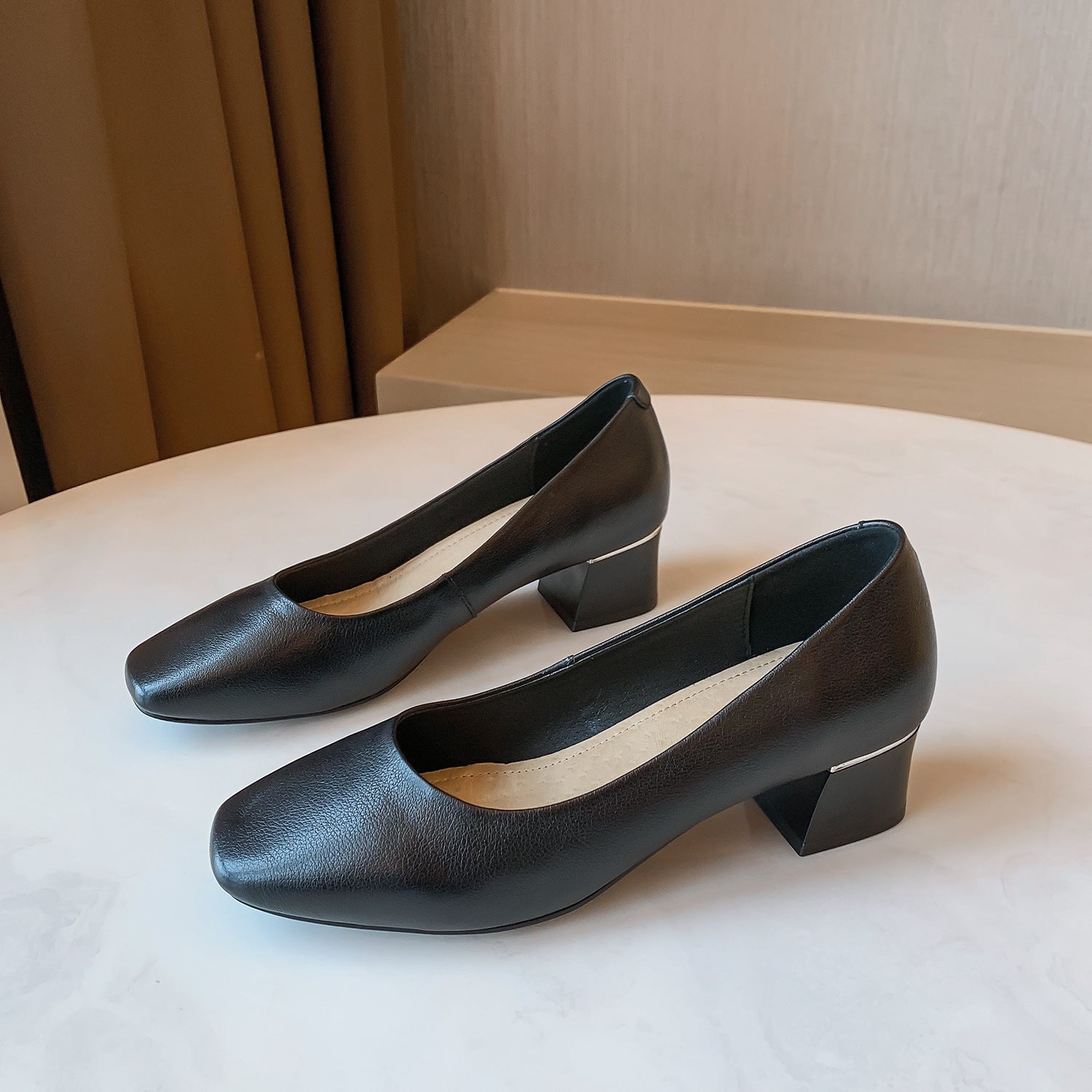 Women’s Thick Heel High Heeled Shoes