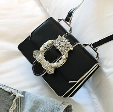 Luxury Diamond Lock Handbag – Elegance in Every Detail