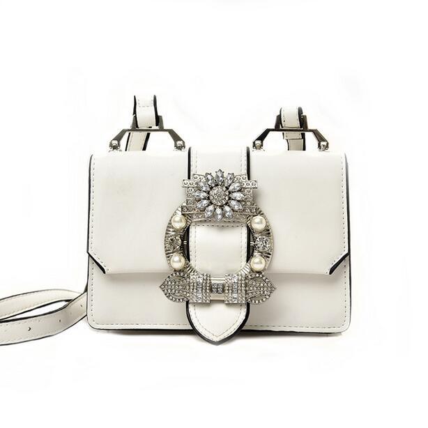 Luxury Diamond Lock Handbag – Elegance in Every Detail