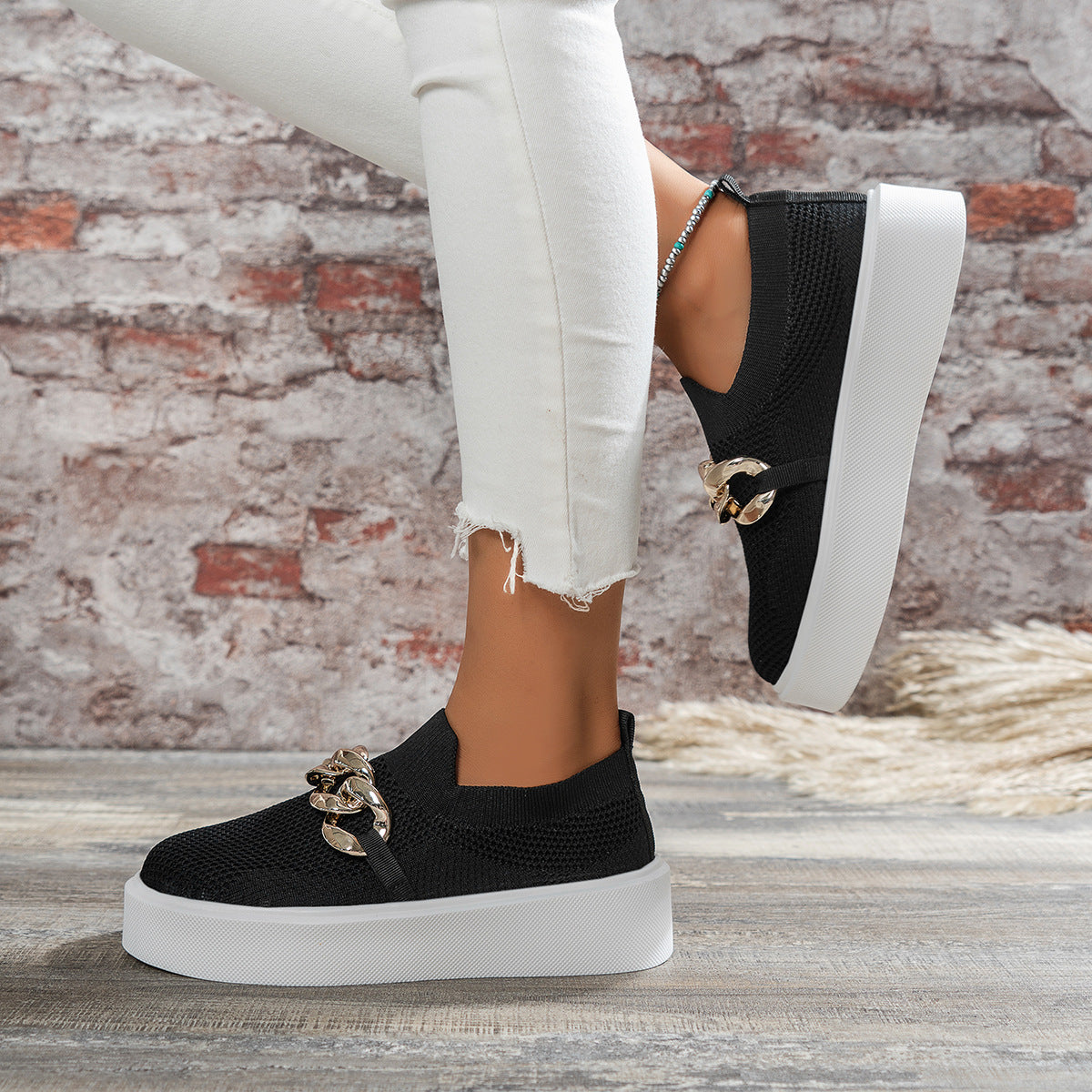 Chain Flats Shoes for Women – Breathable Mesh Perfection